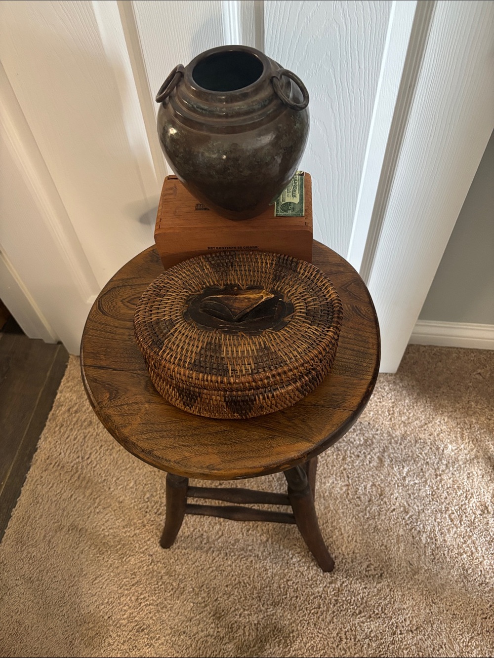 Woven Round Rattan Basket with Lid - Brown and Metal Vase